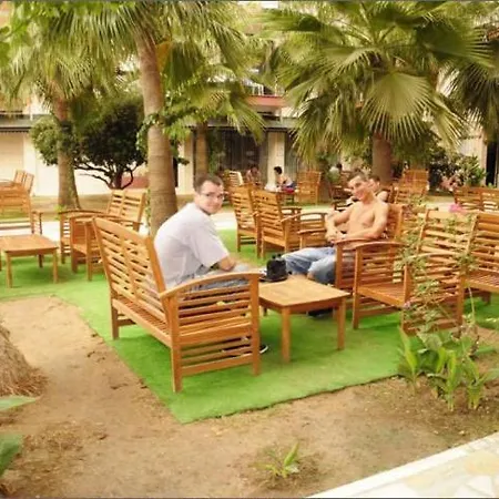 Отель Astor Beach 3*